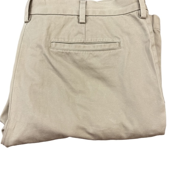 Banana Republic Khakis 38x32 - Picture 1 of 3